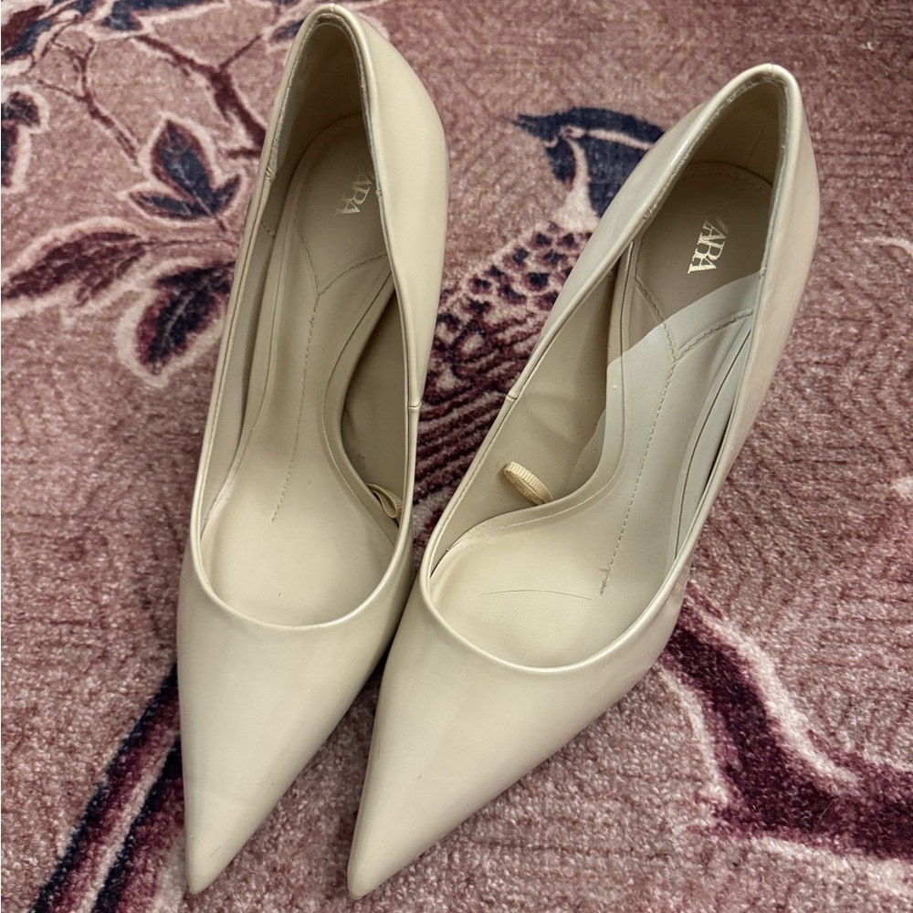 Zara Classic Beige Heels